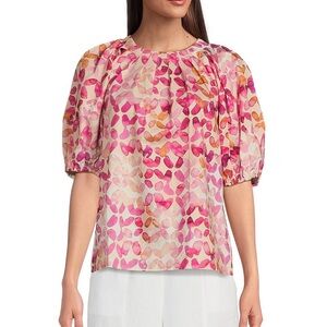 Renee Woven Ballet Slipper Print Crew Neck Short Puff Sleeve Pleated Top